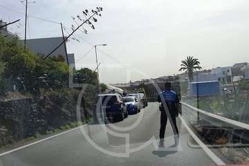 Dos policías nacionales resultan heridos en una persecución en Telde (Foto TA)